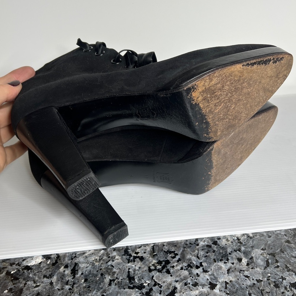 Yves Saint Laurent YSL Sz 9 Black Sude Silk Lace Up Ankle Heel Boots with Box - Picture 10 of 14